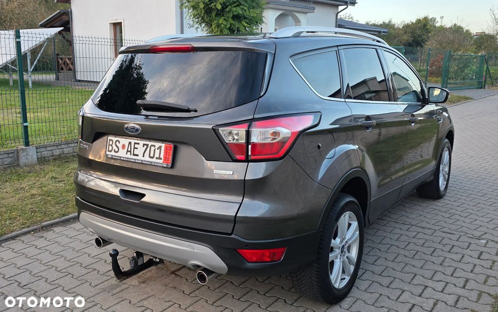 Ford Kuga - 9