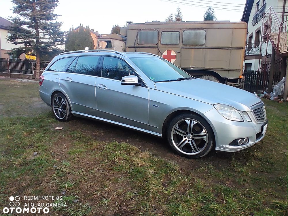 Mercedes-Benz Klasa E 350 CDI DPF 4Matic BlueEFFICIENCY 7G-TRONIC - 9