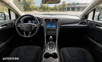 Ford Mondeo - 8