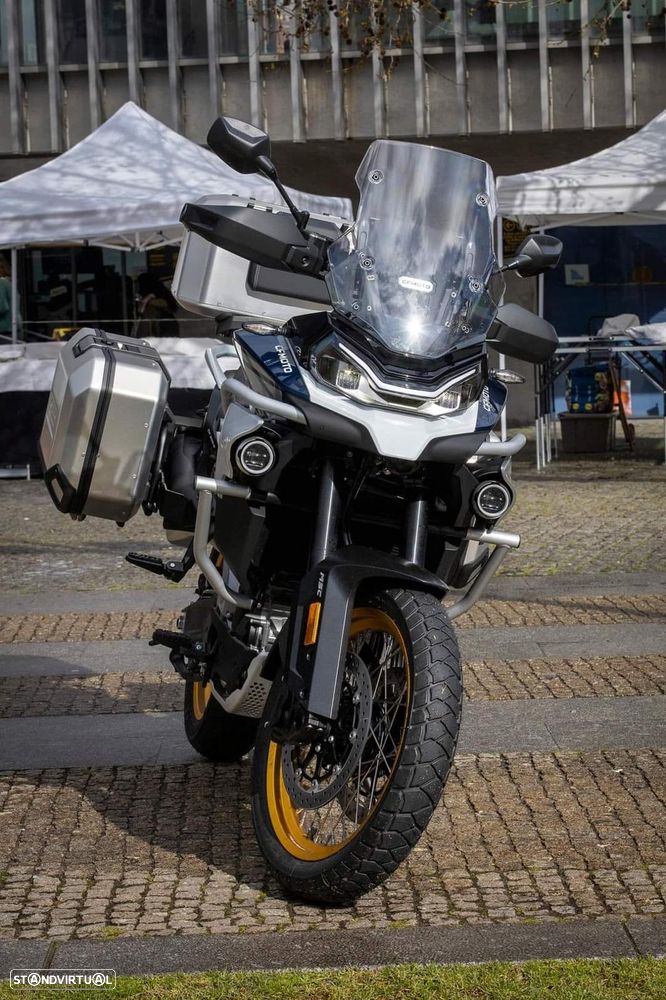 CF Moto 800MT Explore - 1