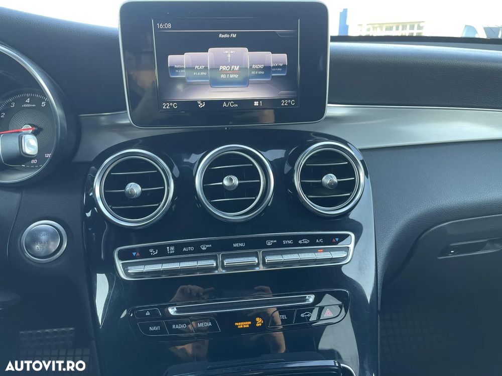 Mercedes-Benz GLC 250 4MATIC 9G-TRONIC AMG Line - 13