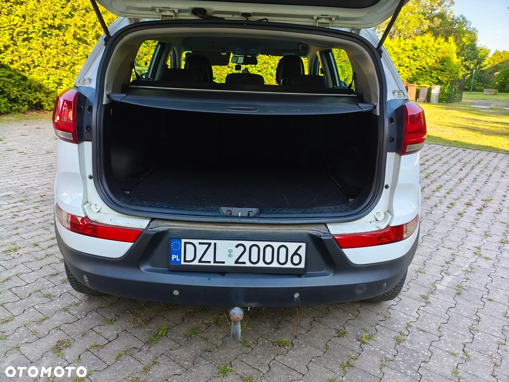 Kia Sportage 2.0 CRDI 4WD Dream-Team Edition - 12