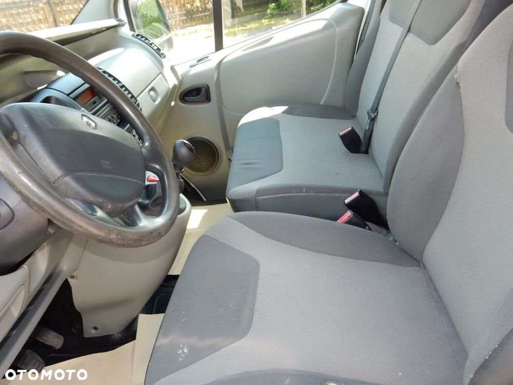 Opel Vivaro - 6