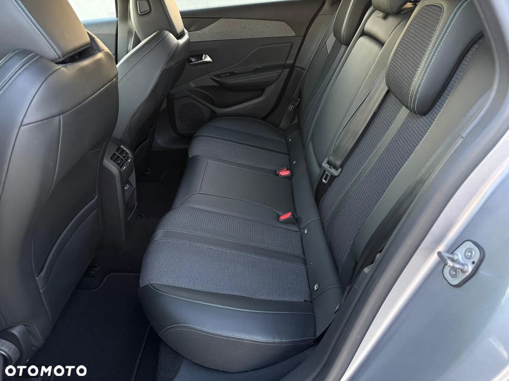 Peugeot 308 1.5 BlueHDi Allure S&S EAT8 - 30