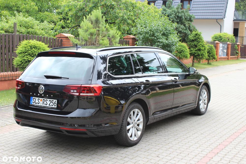Volkswagen Passat Variant 2.0 TDI SCR DSG Highline - 6
