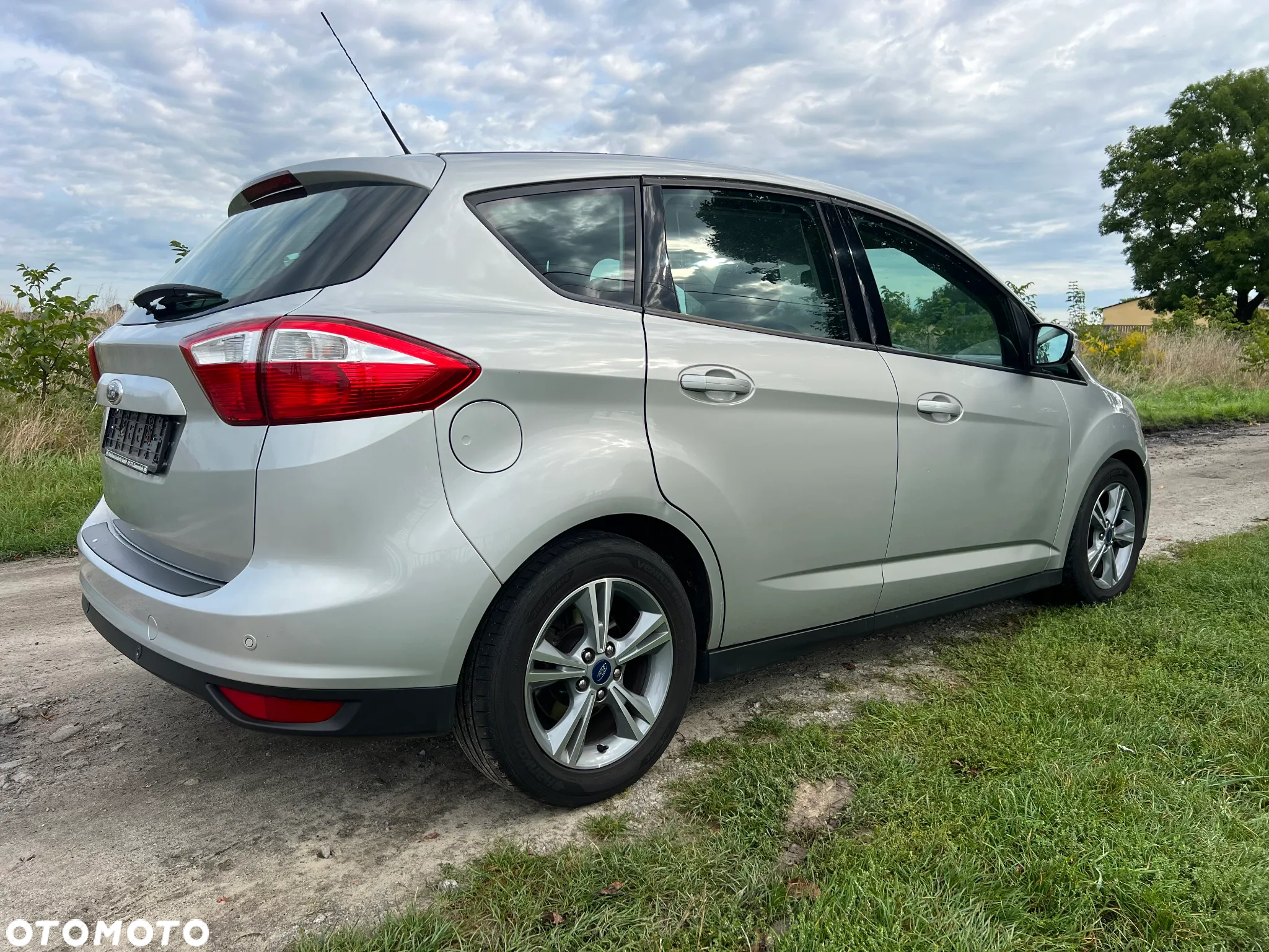 Ford C-MAX - 16