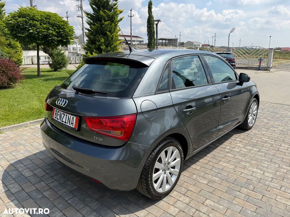 Audi A1 1.2 TFSI Attraction - 7