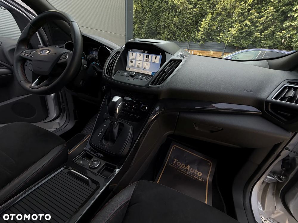 Ford Kuga 1.5 TDCi 2x4 Titanium - 15