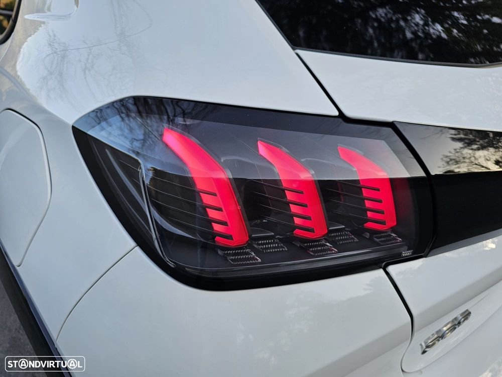 Peugeot 208 Blue-HDi 100 Stop&Start Allure - 12