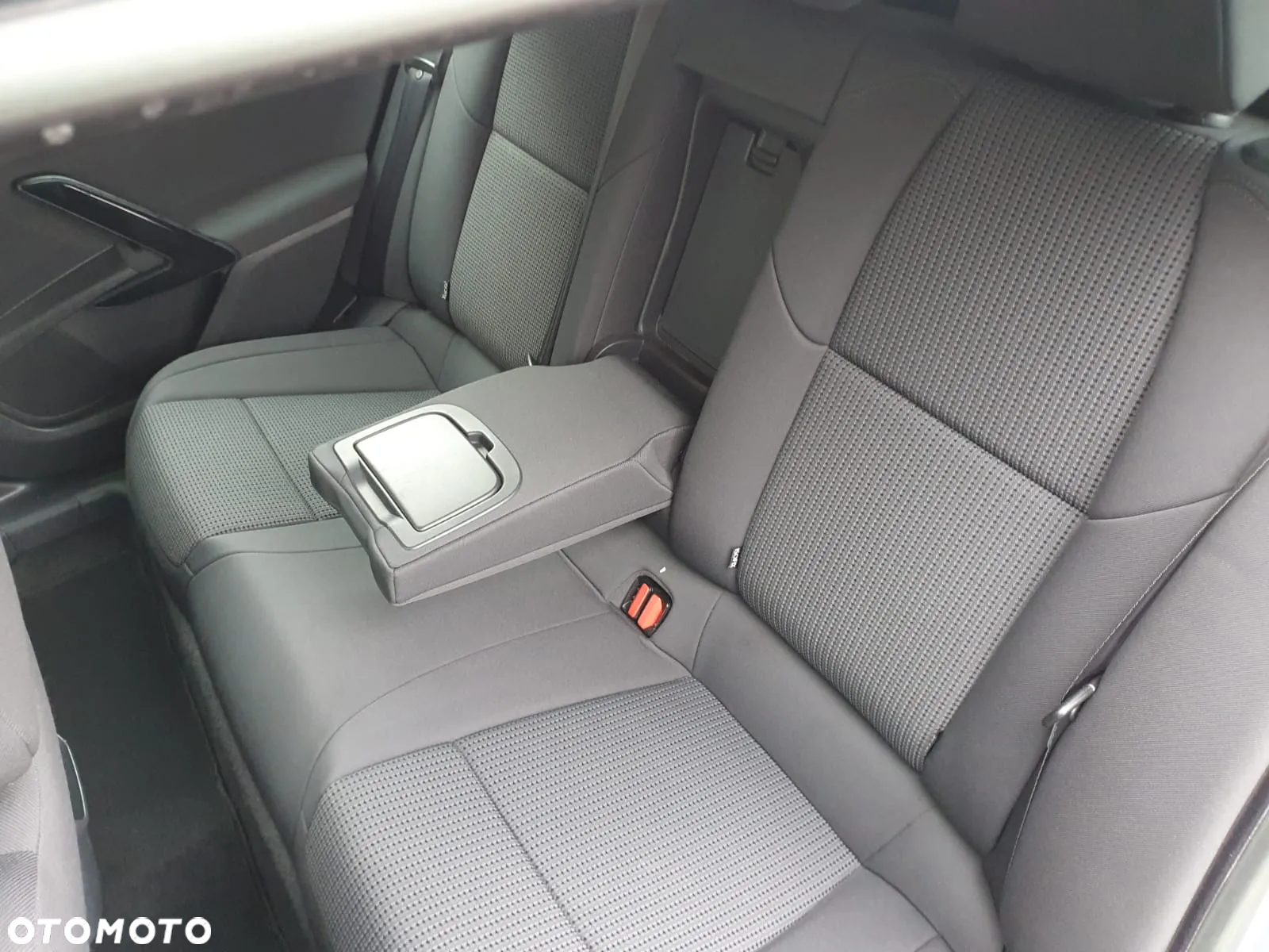 Peugeot 508 SW HDi 160 Business-Line - 32