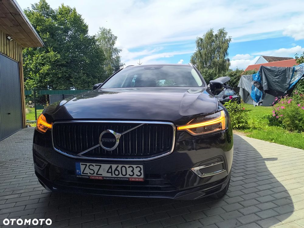 Volvo XC 60 D3 Momentum - 1