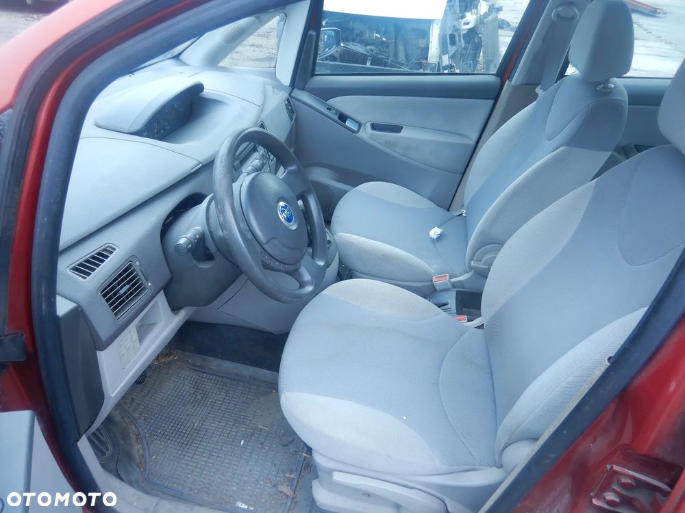 CZĘSCI - Fiat Idea 1,3JTD  51kW 70KM 188A9000 5B LAKIER 163 2005r. INDEX - 8995 - 9