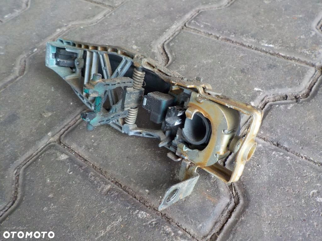 VW T5 KLAMKA PRAWA PRZÓD PRZEDNIA ZEWNĘTRZNA - 3