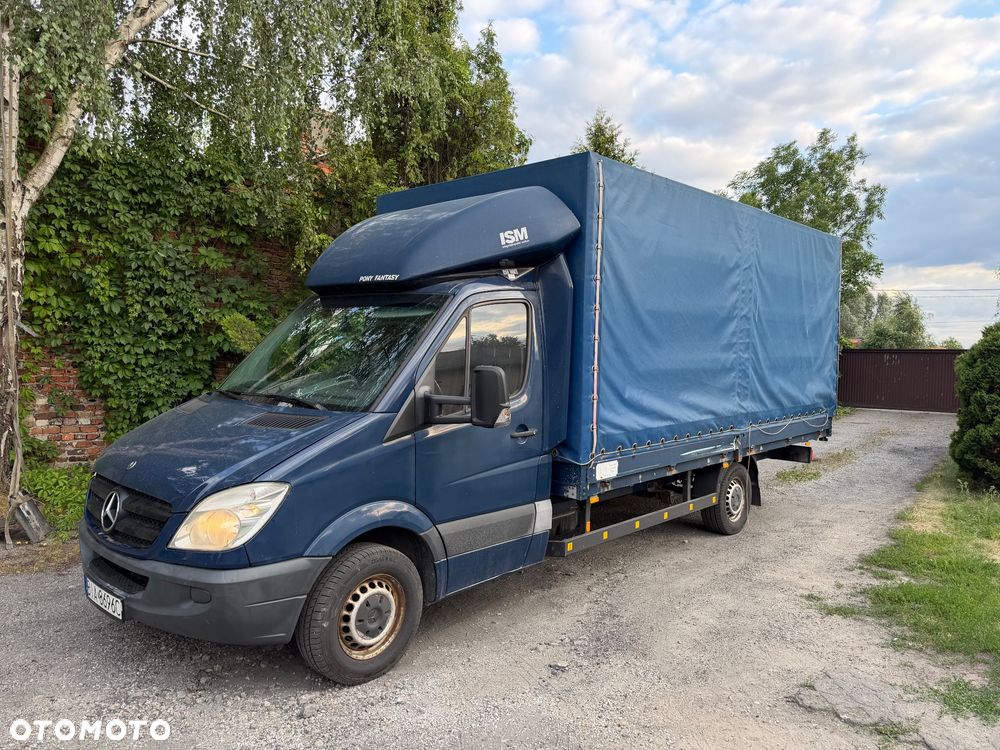 Mercedes-Benz Sprinter - 1