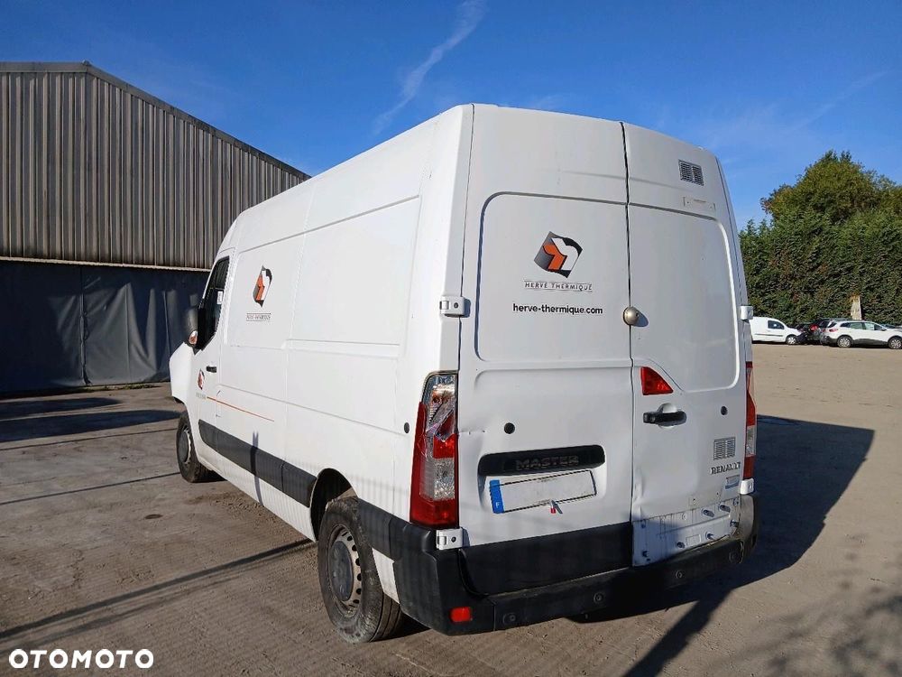 Renault Master - 3