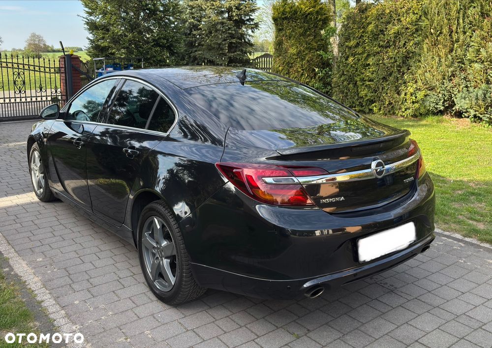Opel Insignia 2.0 T Cosmo S&S - 13