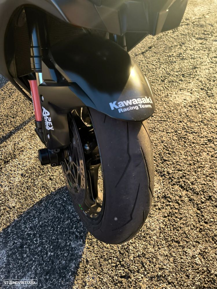 Kawasaki ZXR - 2