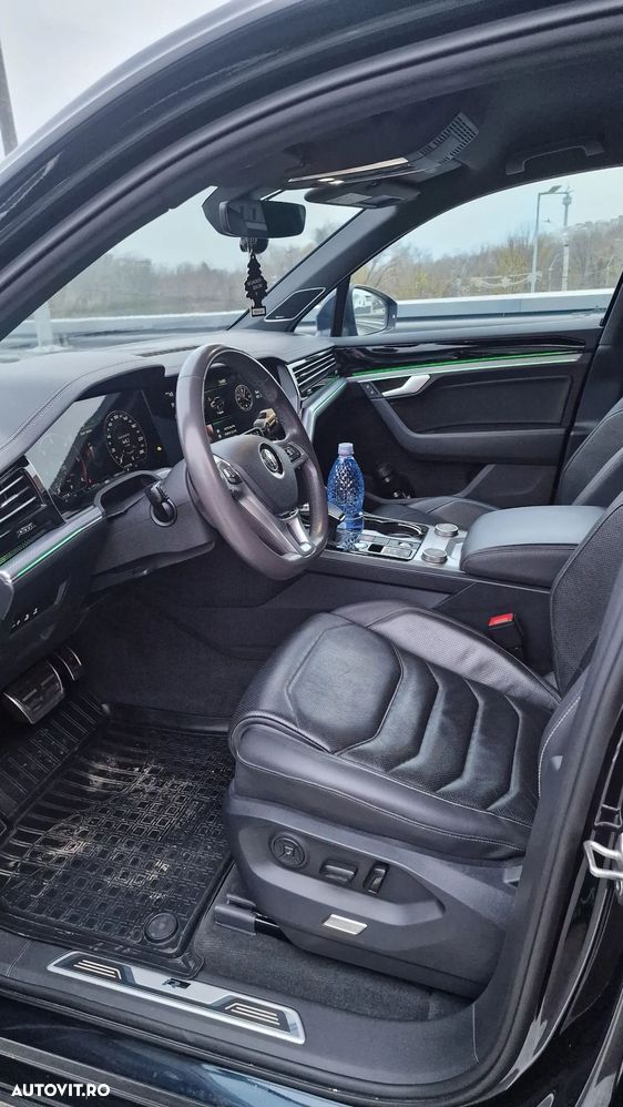 Volkswagen Touareg V6 TDI R-Style - 19