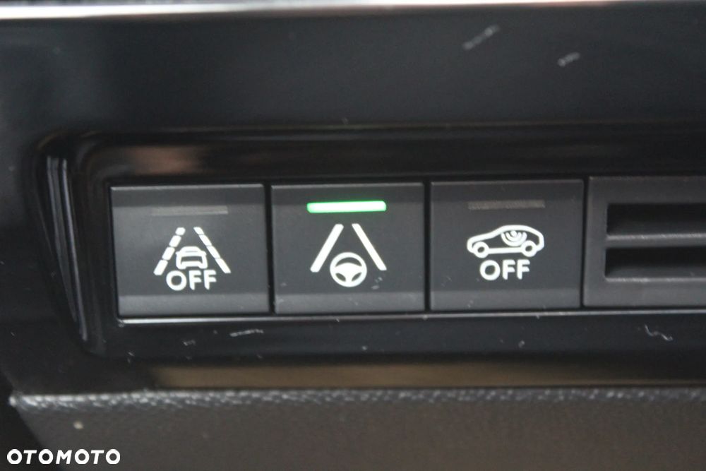 Peugeot 508 1.6 PureTech Allure S&S EAT8 - 34