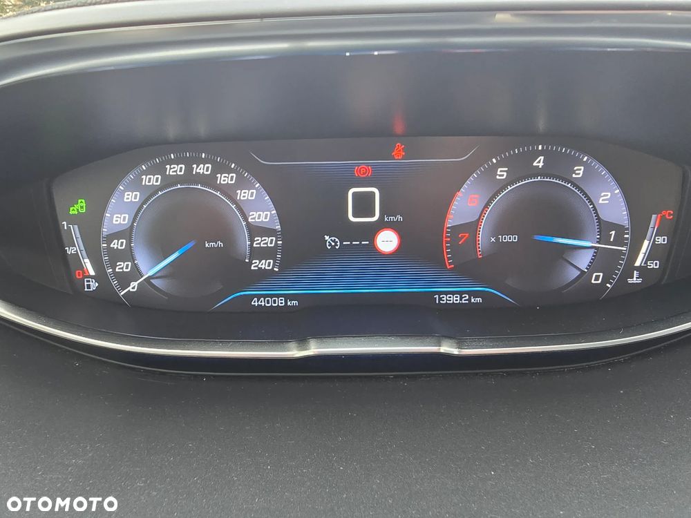 Peugeot 3008 PureTech 130 Stop & Start GPF Allure - 18