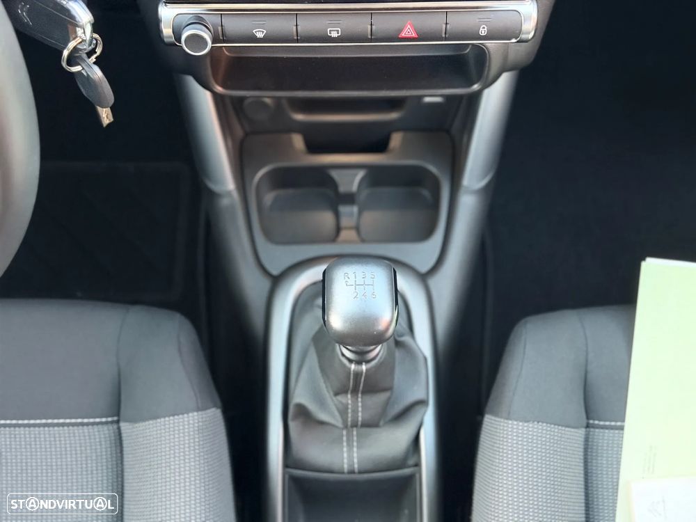 Citroën C3 Aircross 1.2 PureTech Shine - 10