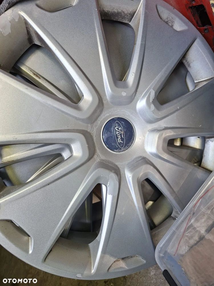 Ford Mondeo 1.6 T Ambiente - 10