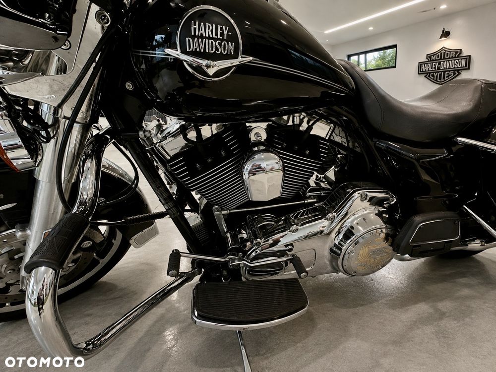 Harley-Davidson Touring Road King - 10