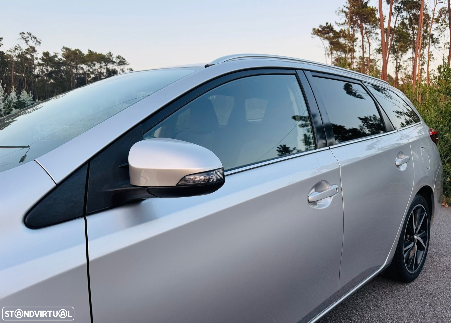 Toyota Auris Touring Sports - 4