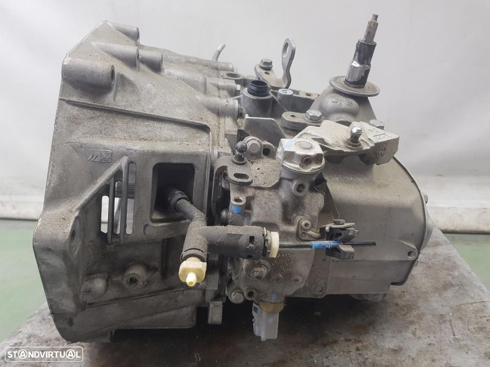 CAIXA DE VELOCIDADES DS 4 REF. 20EA62 - 1