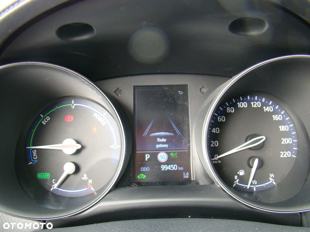 Toyota C-HR 1.8 Hybrid Team Deutschland - 28