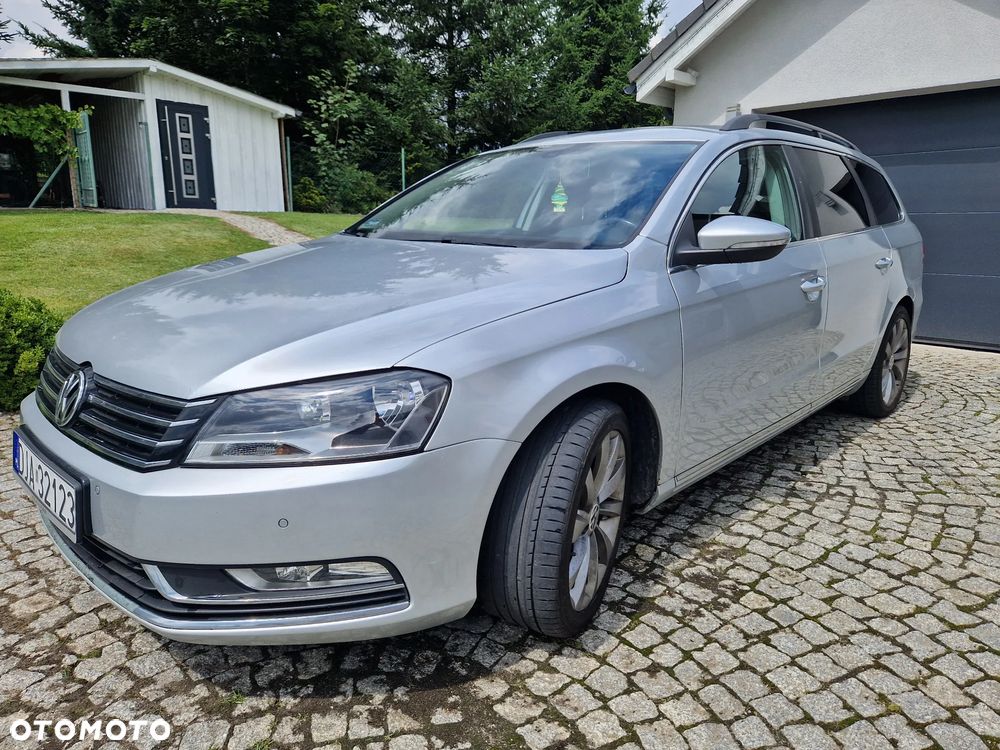 Volkswagen Passat 2.0 TDI Comfortline DSG - 2