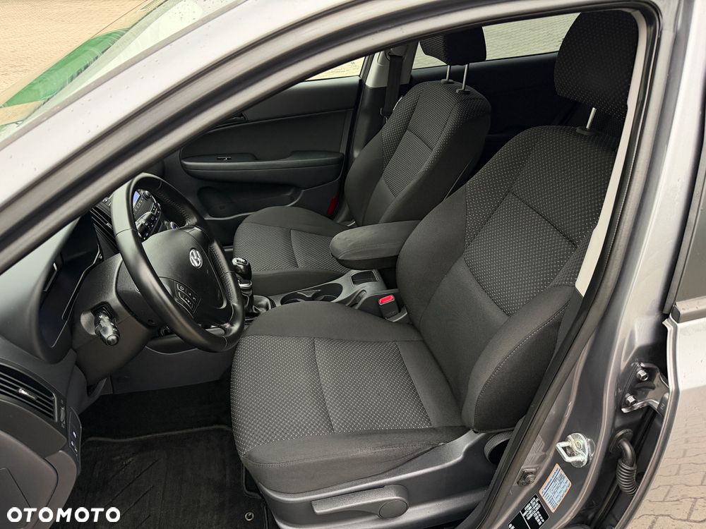 Hyundai i30 1.4 Comfort - 26