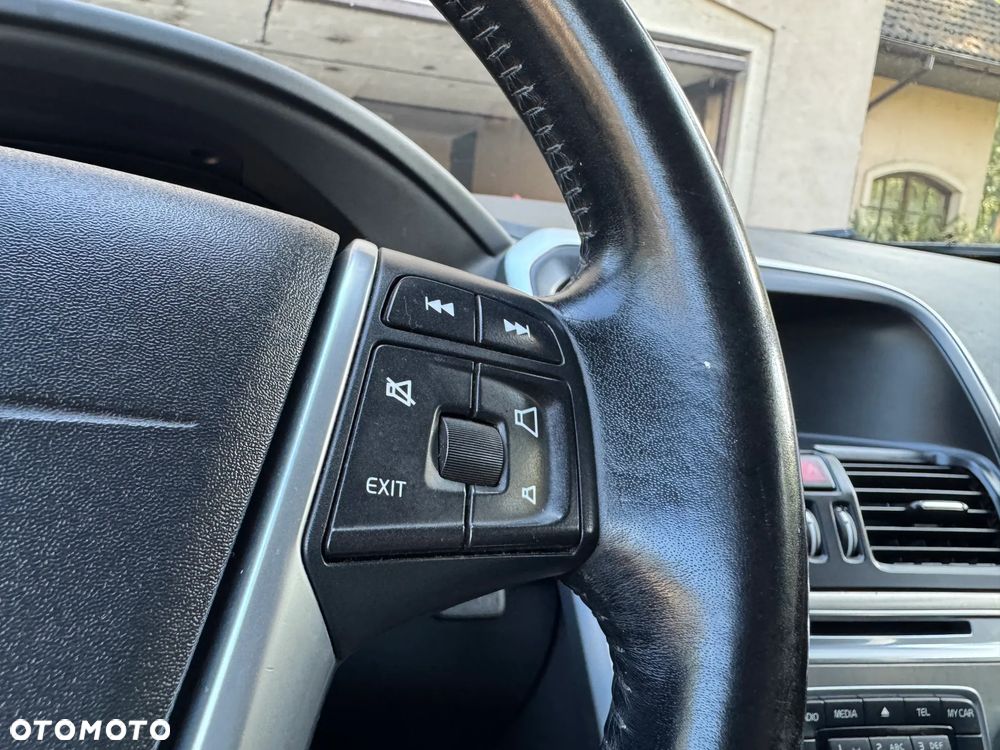 Volvo XC 60 - 35