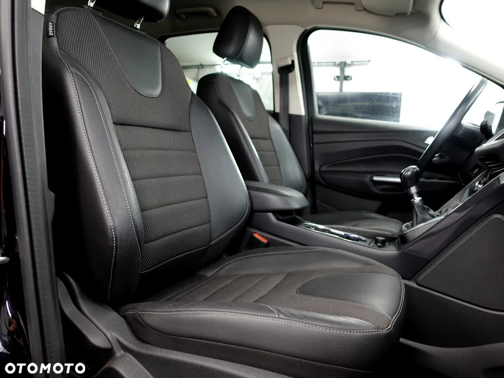 Ford Kuga 2.0 TDCi 4WD Titanium - 18