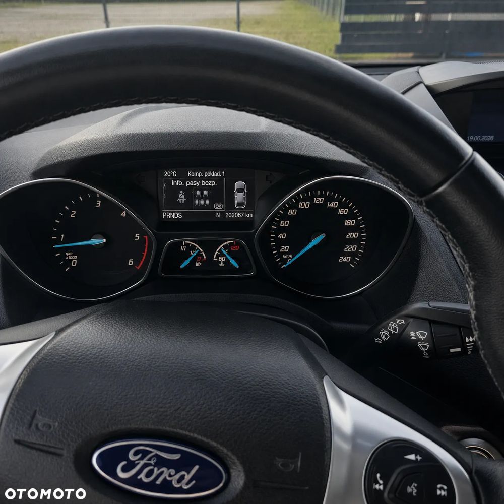 Ford Kuga 2.0 TDCi 4WD Titanium - 29