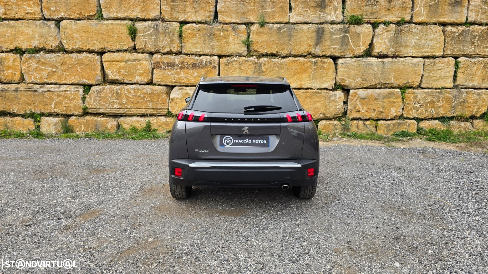 Peugeot 2008 - 6
