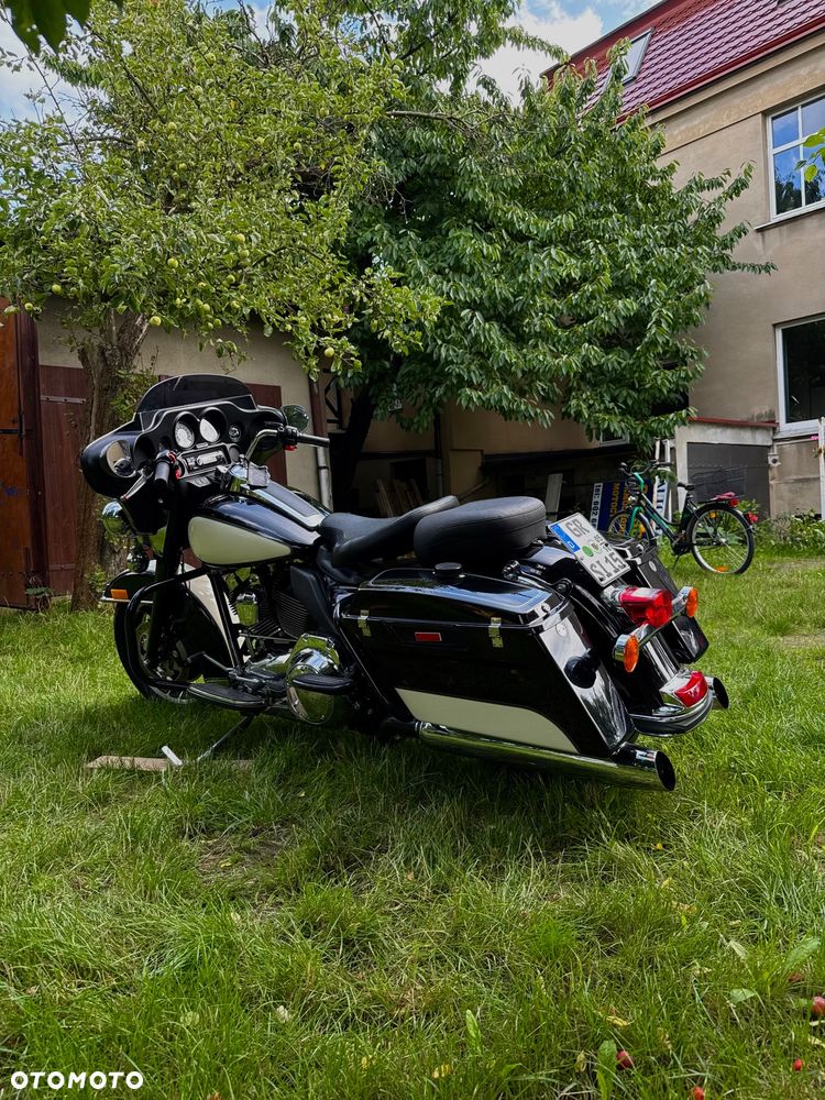 Harley-Davidson FLHT Electra Glide Standard - 3