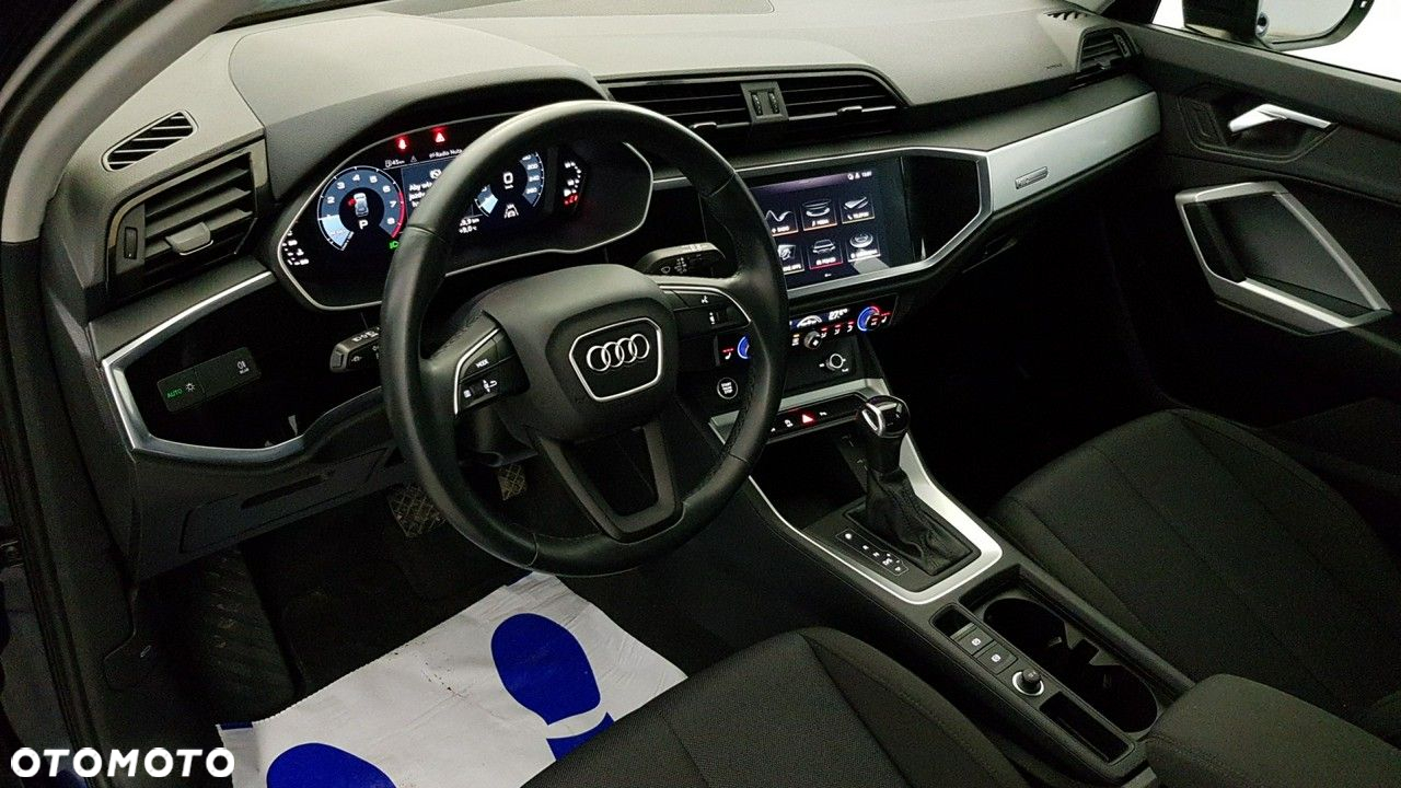 Audi Q3 - 15