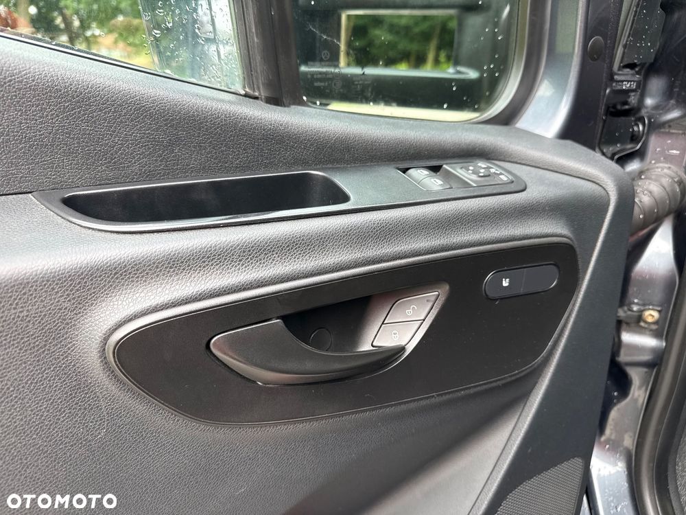 Mercedes-Benz SPRINTER - 17