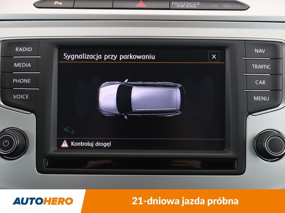 Volkswagen Passat 1.4 TSI BMT ACT Comfortline - 23
