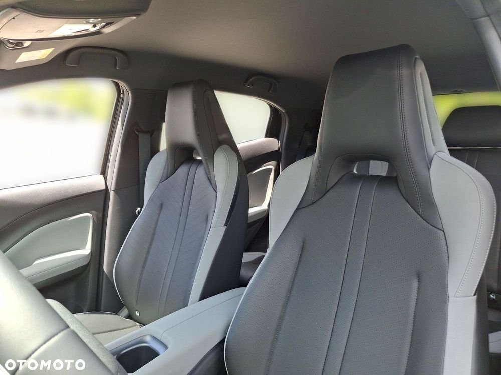 BYD Dolphin Surf - 12