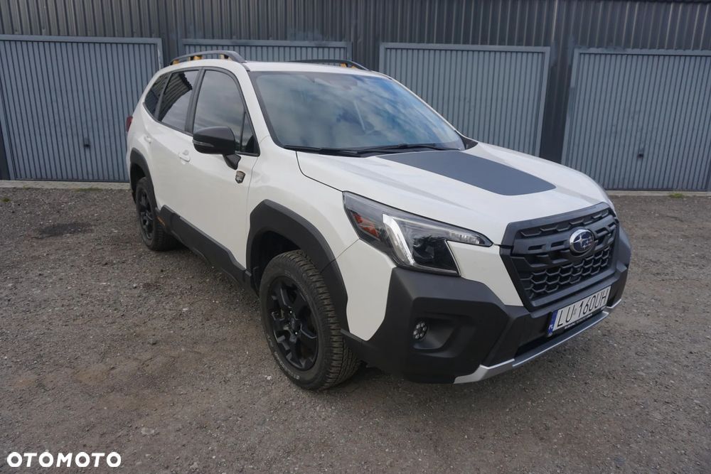 Subaru Forester 2.0i-L Platinum Black Edition EyeSight Lineartronic - 2
