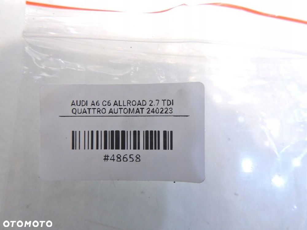 WZMACNIACZ ANTENY AUDI A6 C6 4F9035225A - 4