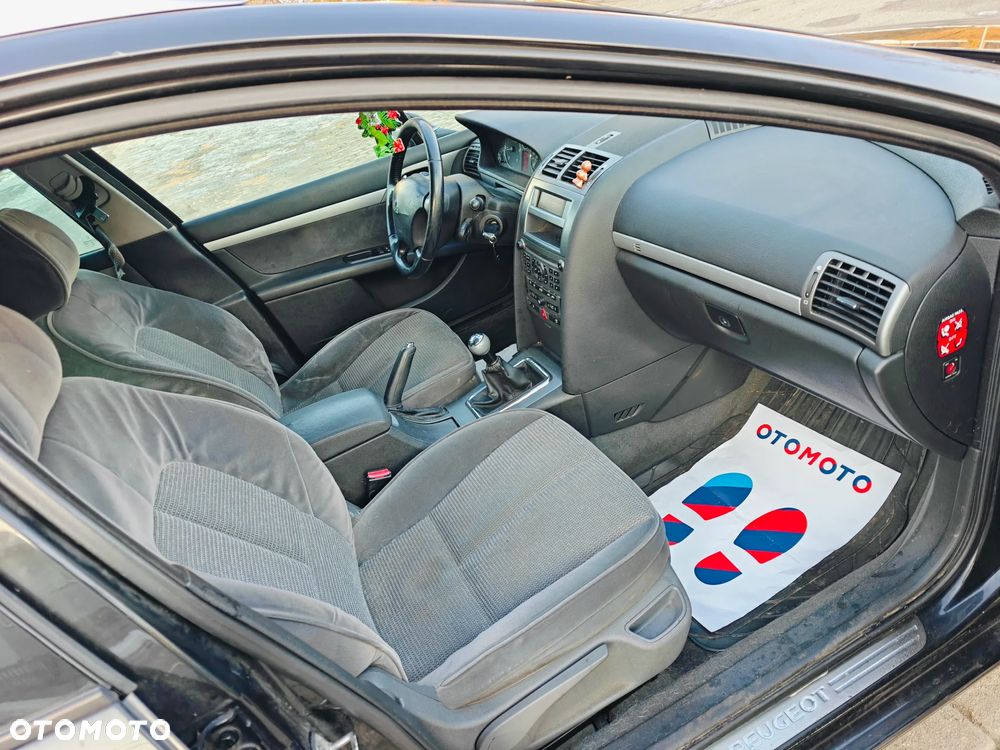 Peugeot 607 2.0 HDI - 17