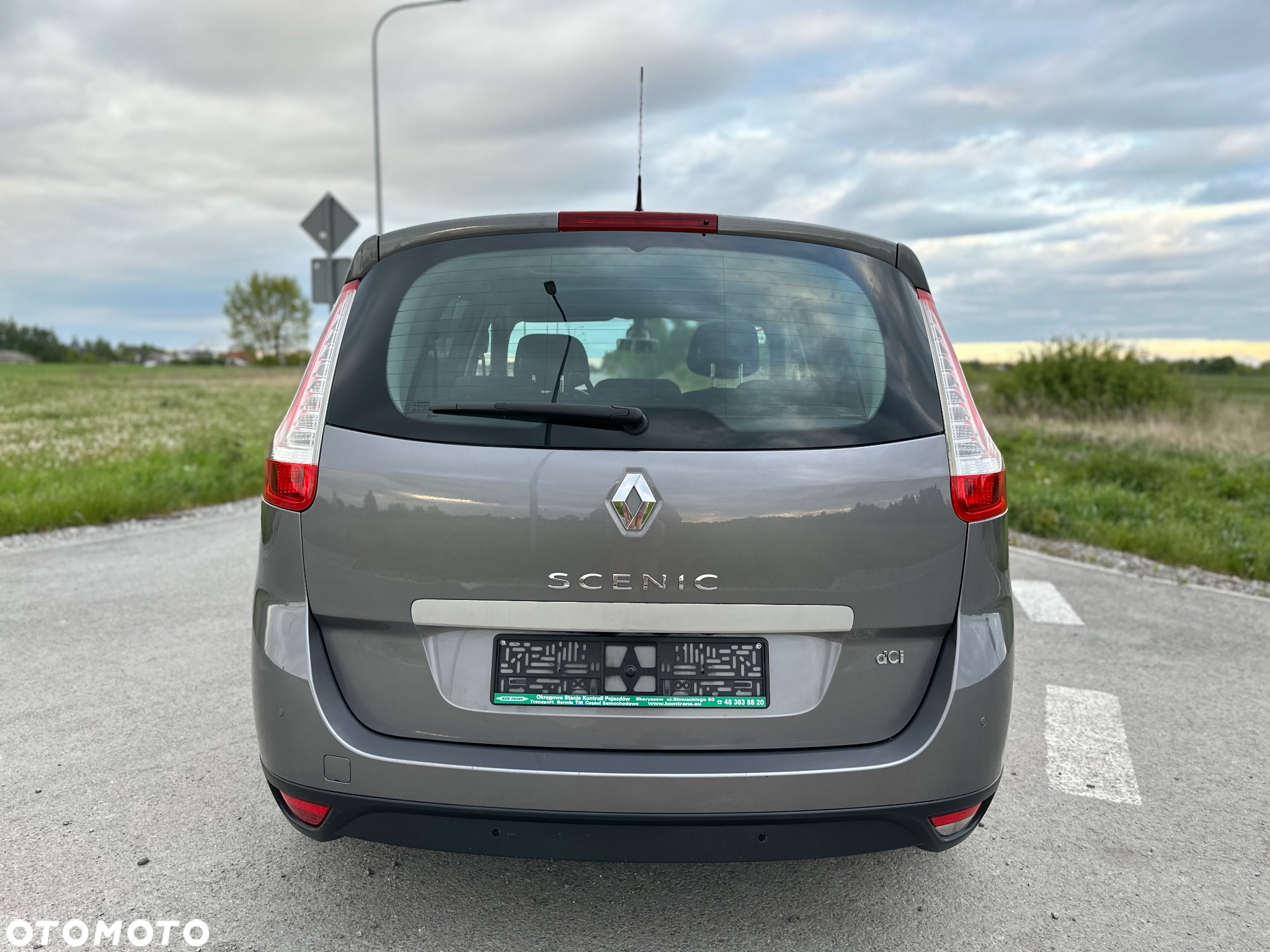 Renault Scenic - 6