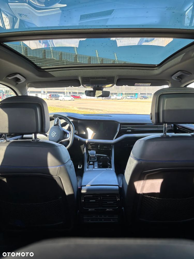 Volkswagen Touareg 3.0 V6 TFSI Plug-In Hybrid 4Mot R - 13