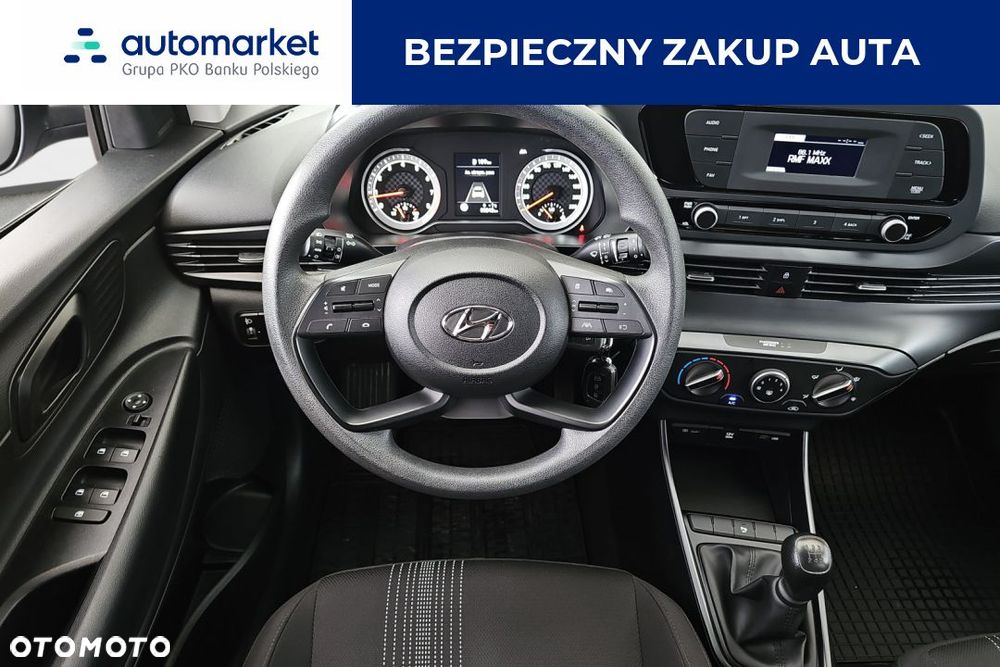 Hyundai i20 1.2 Pure - 11