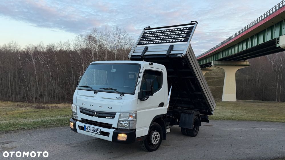 Mitsubishi Fuso - 1