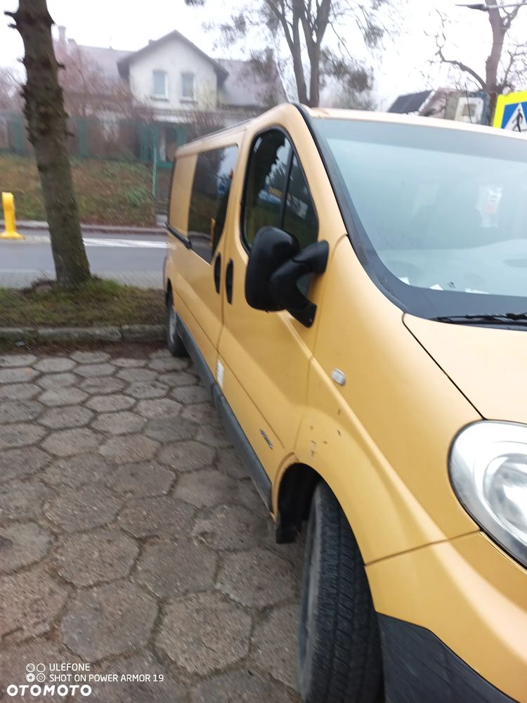 Renault Trafic - 12
