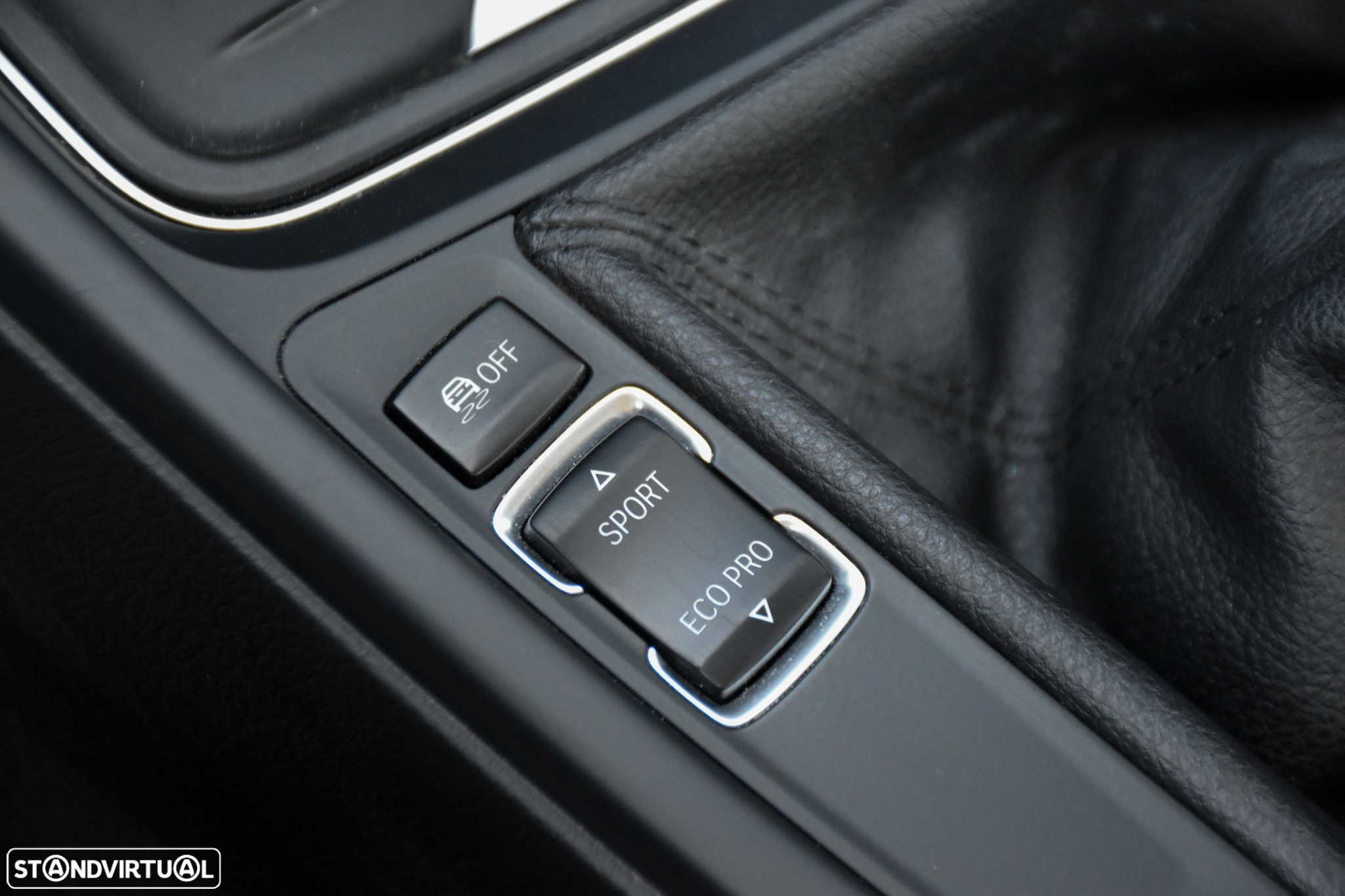 BMW 318 d Line Sport - 18